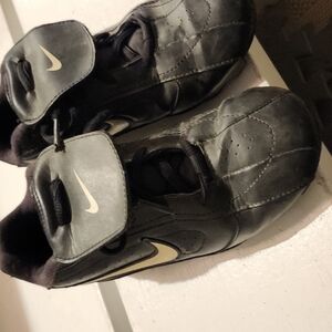 Nike Kids Black Soccer Shoes